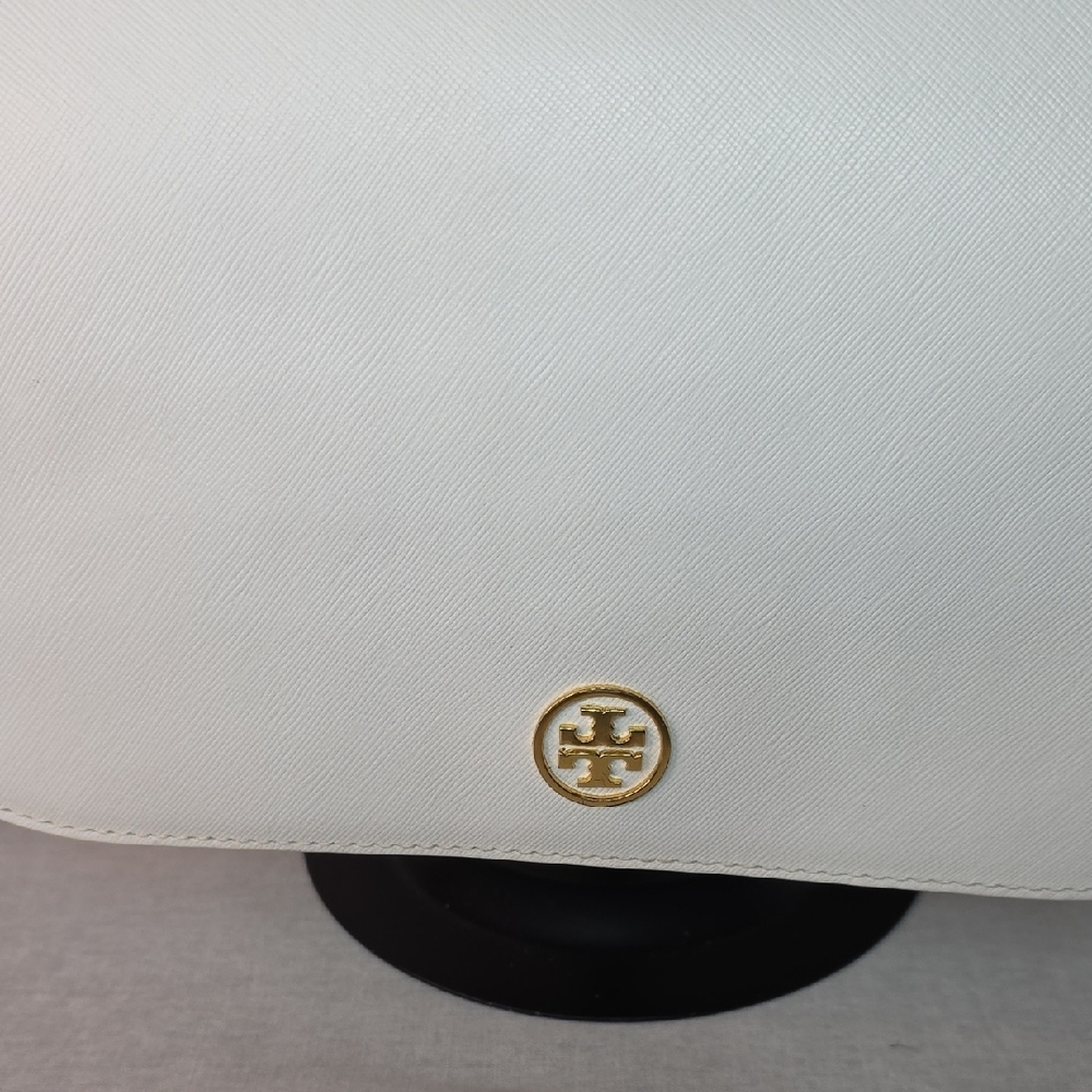 Tory Burch Emerson white Saffiano leather shoulder bag - Picture 2 of 8